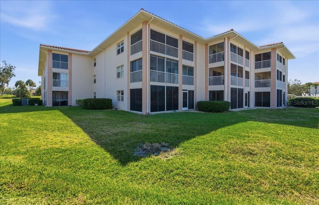 Photo of 6505 Stone River Road #103, Bradenton, FL 34203 (MLS # A4682179)