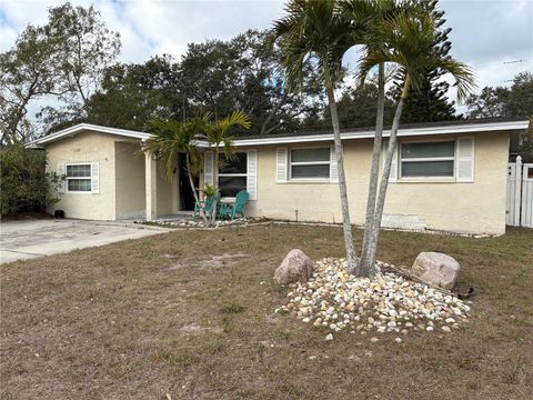 Photo of 11486 92nd Street, Largo, FL 33773 (MLS # O6380064)