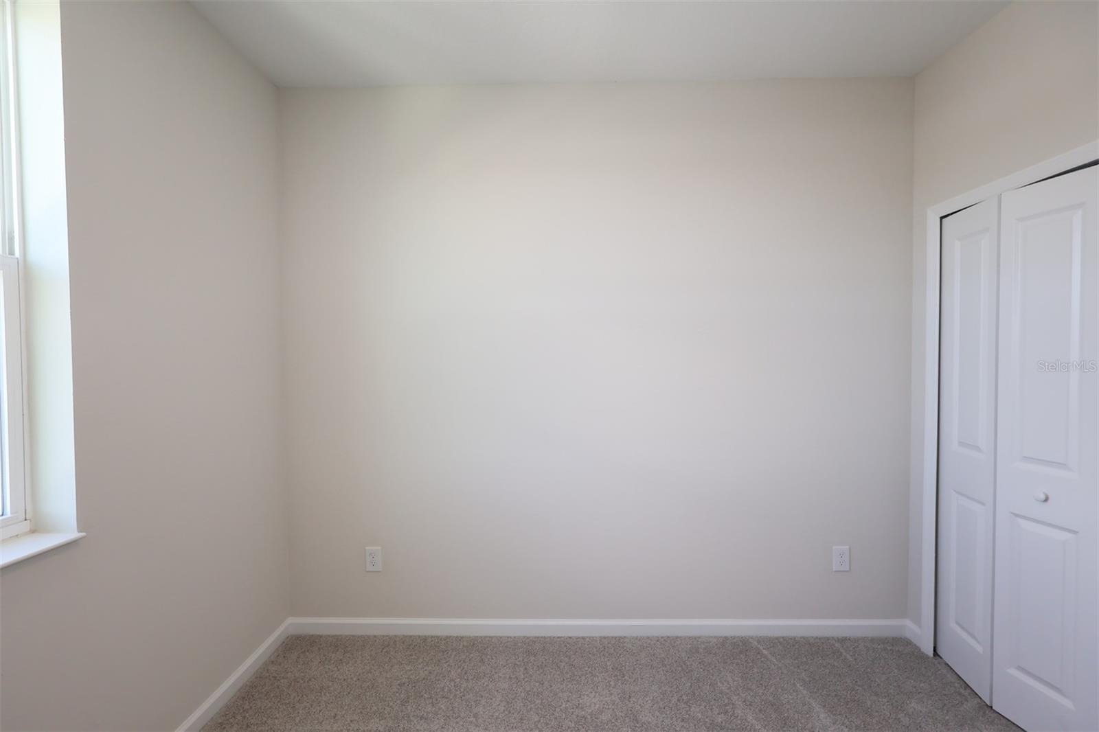 CENTER LAKE ON THE PARK - Residential