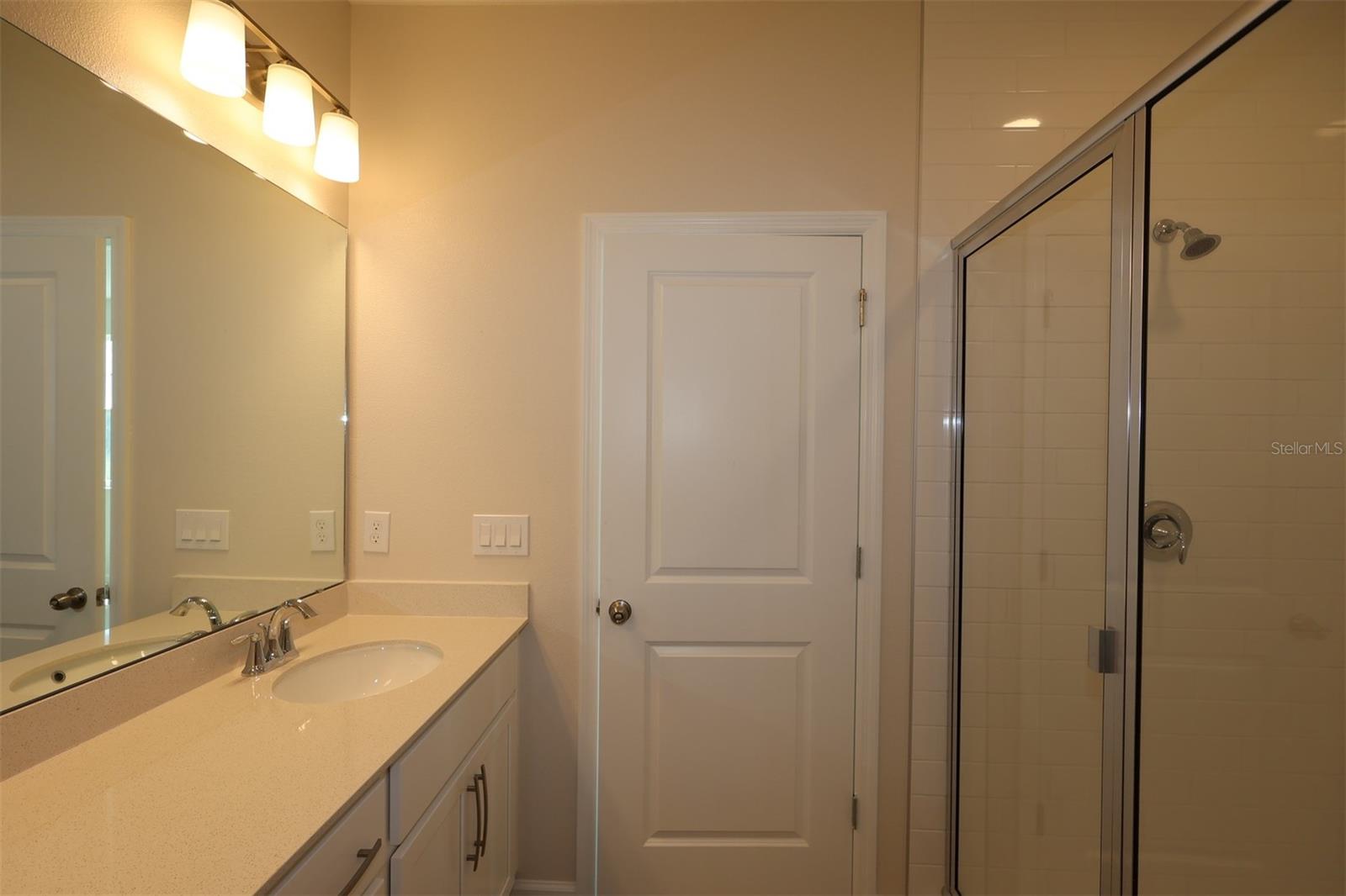 CENTER LAKE ON THE PARK - Residential