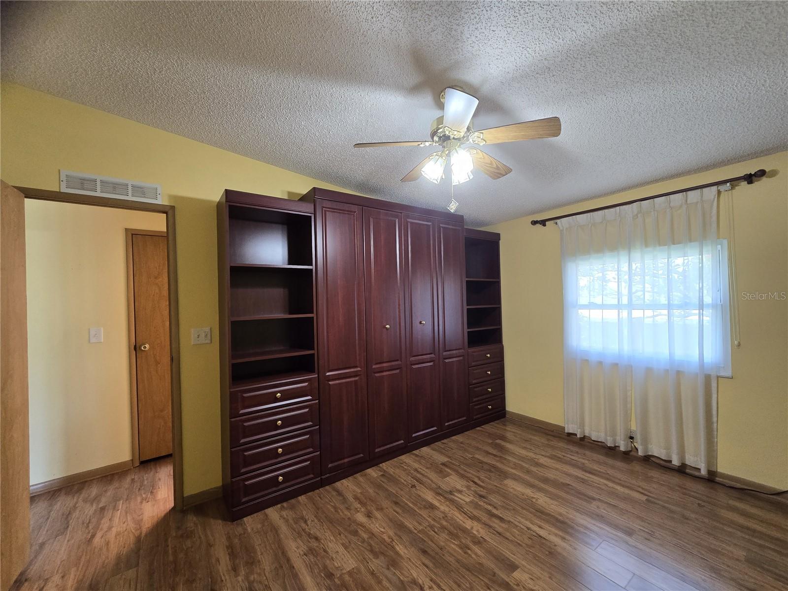 ZELLWOOD STATION COOP MH PARK - Residential