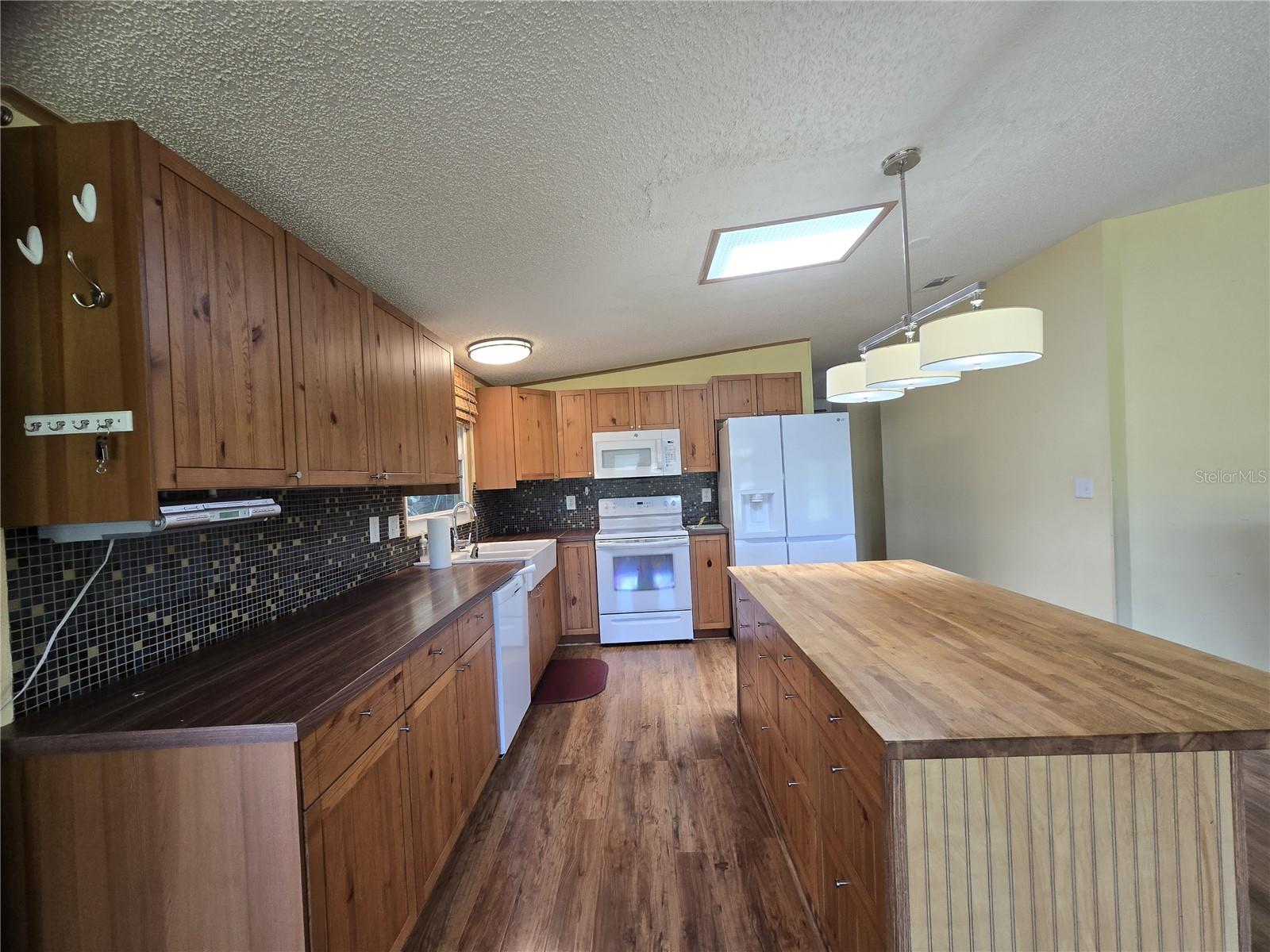 ZELLWOOD STATION COOP MH PARK - Residential