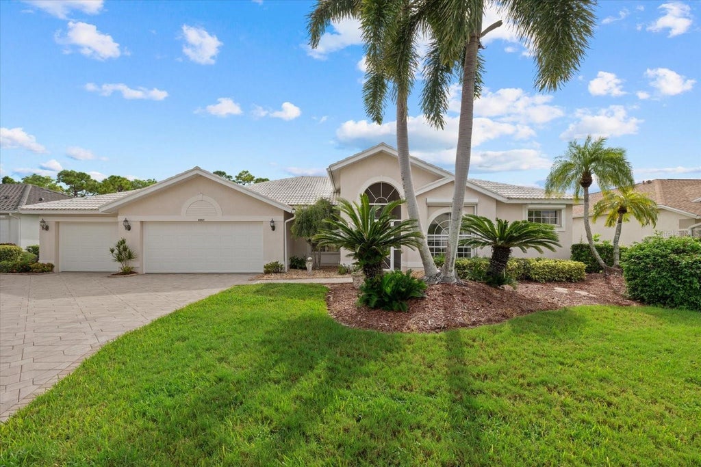 Photo of 8967 Grey Oaks Avenue, Sarasota, FL 34238 (MLS # A4705496)