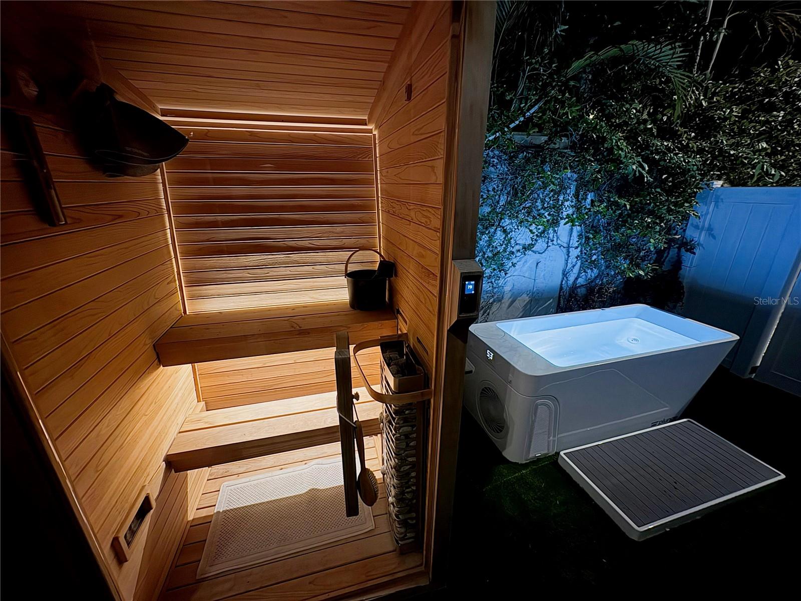 PINEHURST - Residential