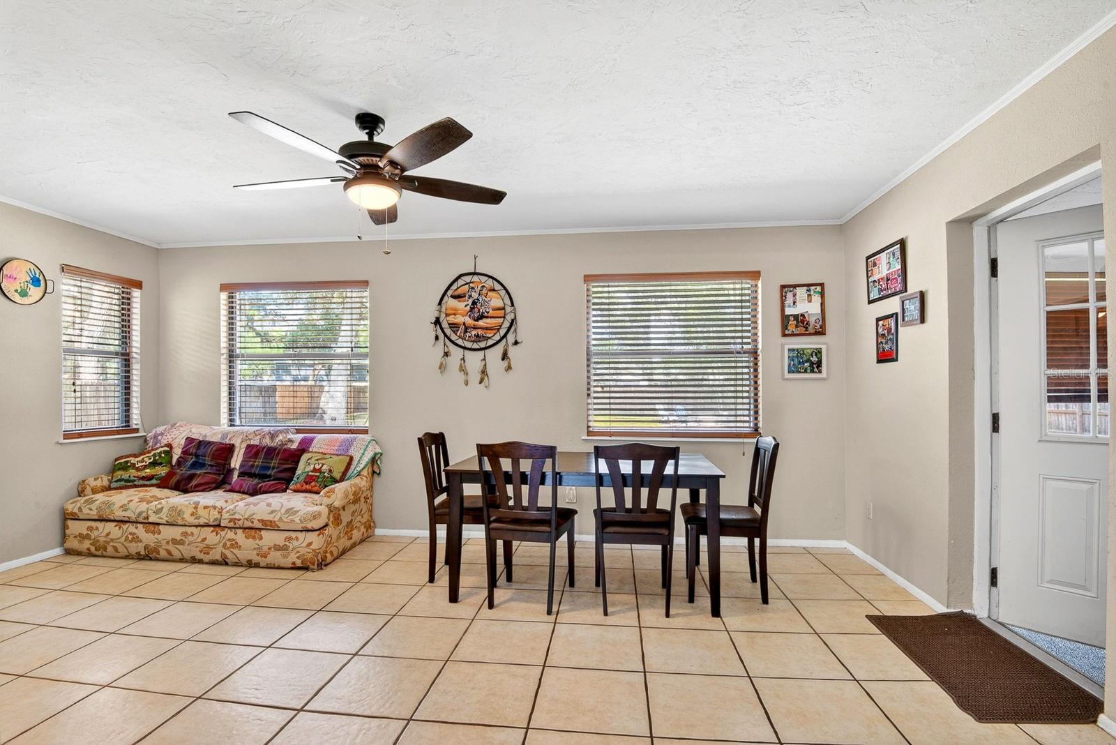 WOODLAWN LAKES - Residential