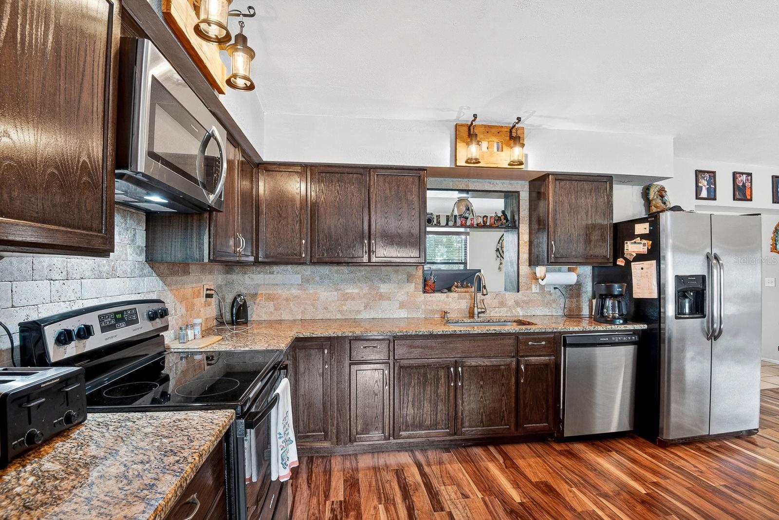 WOODLAWN LAKES - Residential