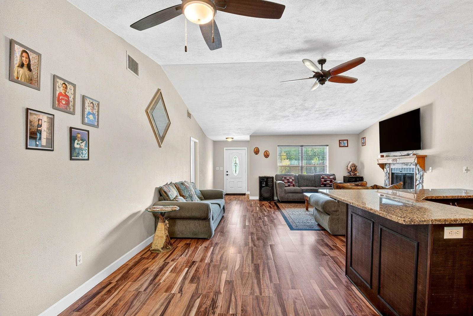 WOODLAWN LAKES - Residential