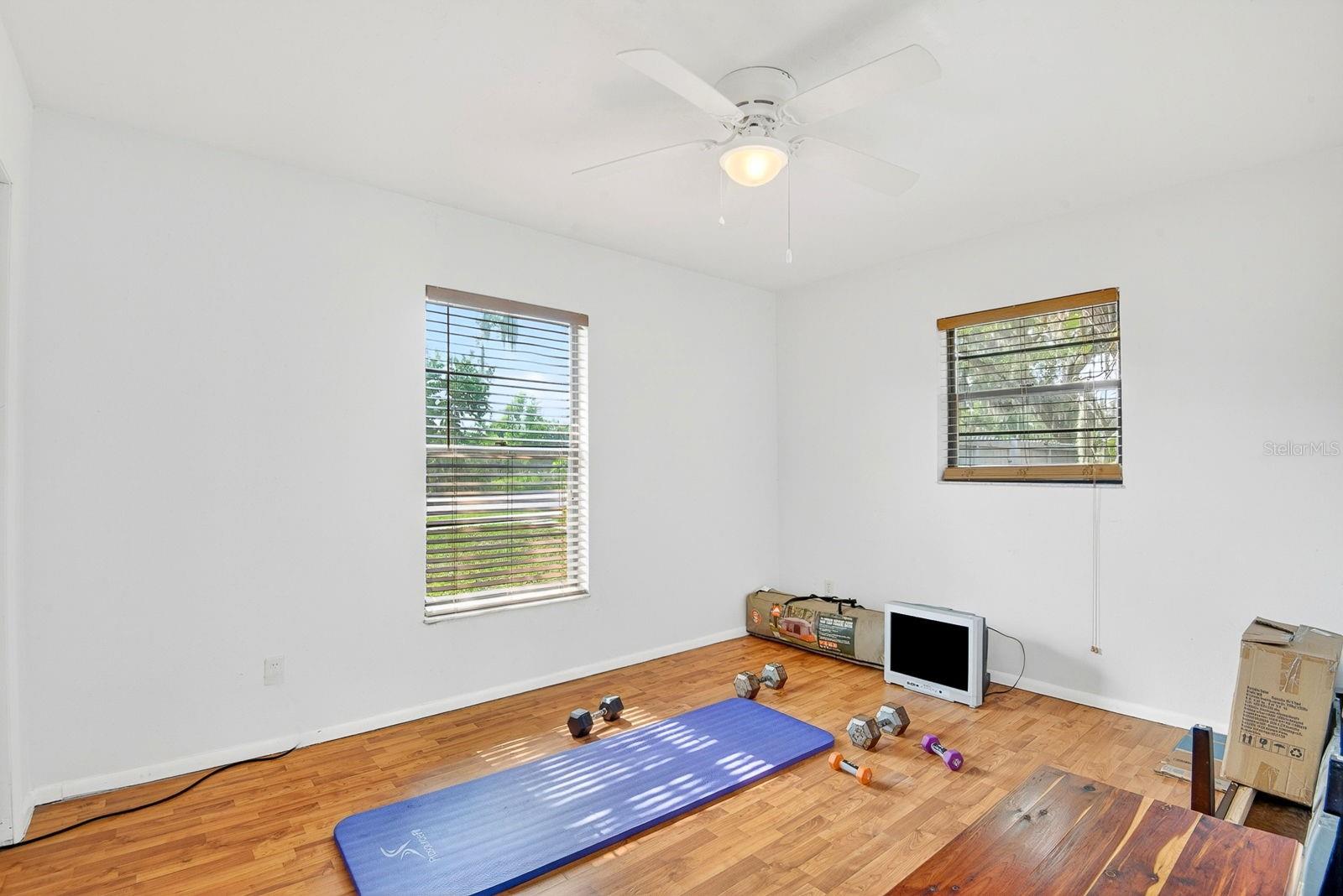 WOODLAWN LAKES - Residential