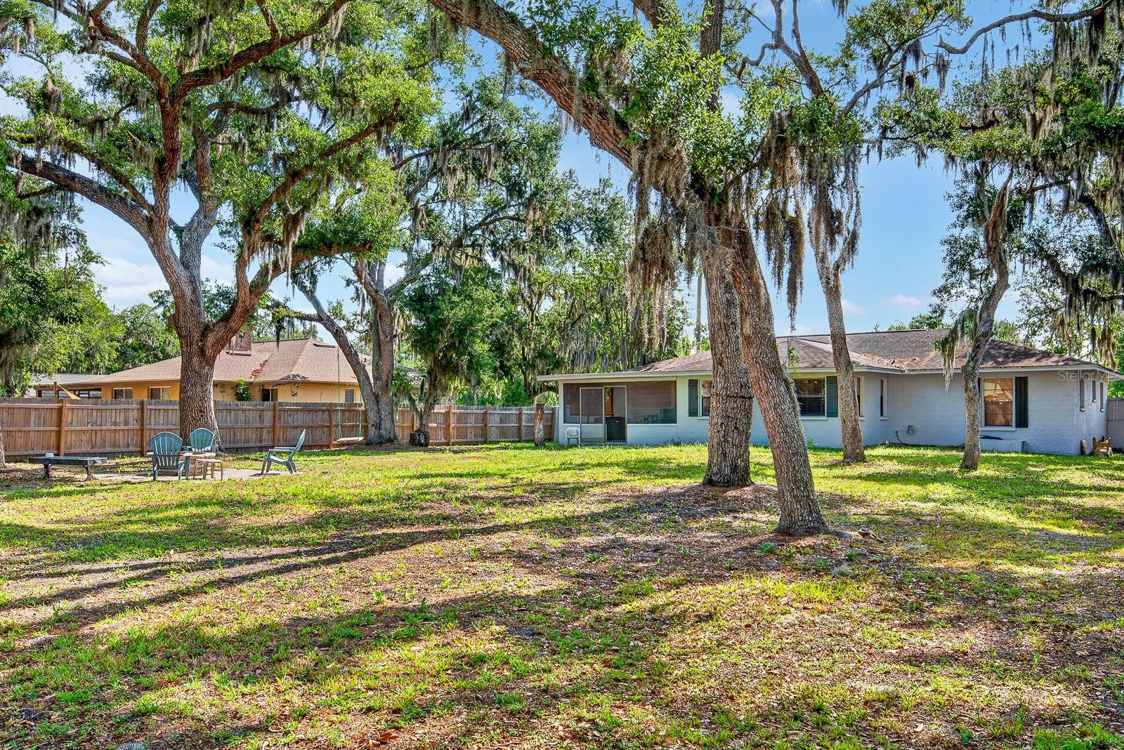 WOODLAWN LAKES - Residential
