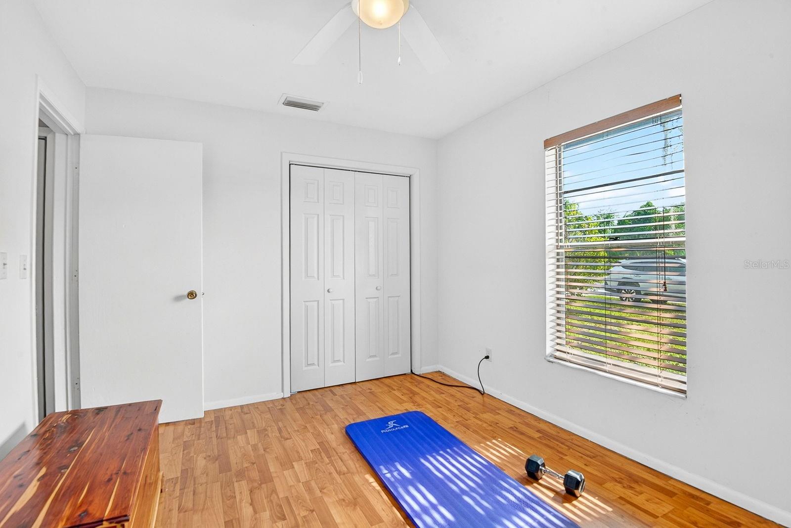 WOODLAWN LAKES - Residential