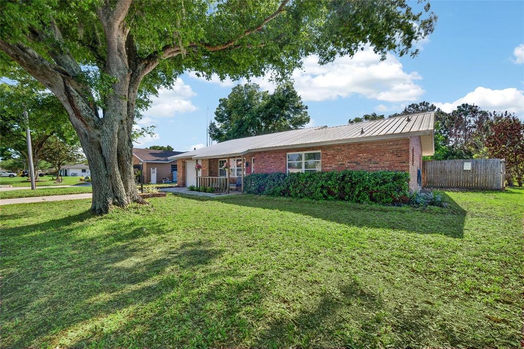 Photo of 2919 N Lowell Road, Avon Park, FL 33825 (MLS # TB8501134)