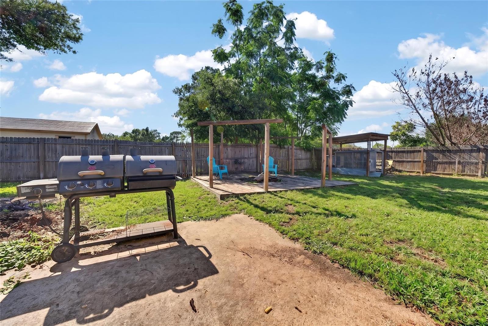 AVON PARK LAKES - Residential