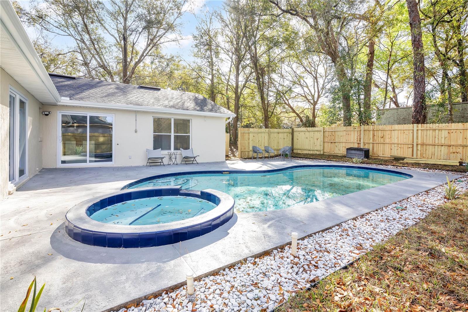 DUNBRIDGE - Residential