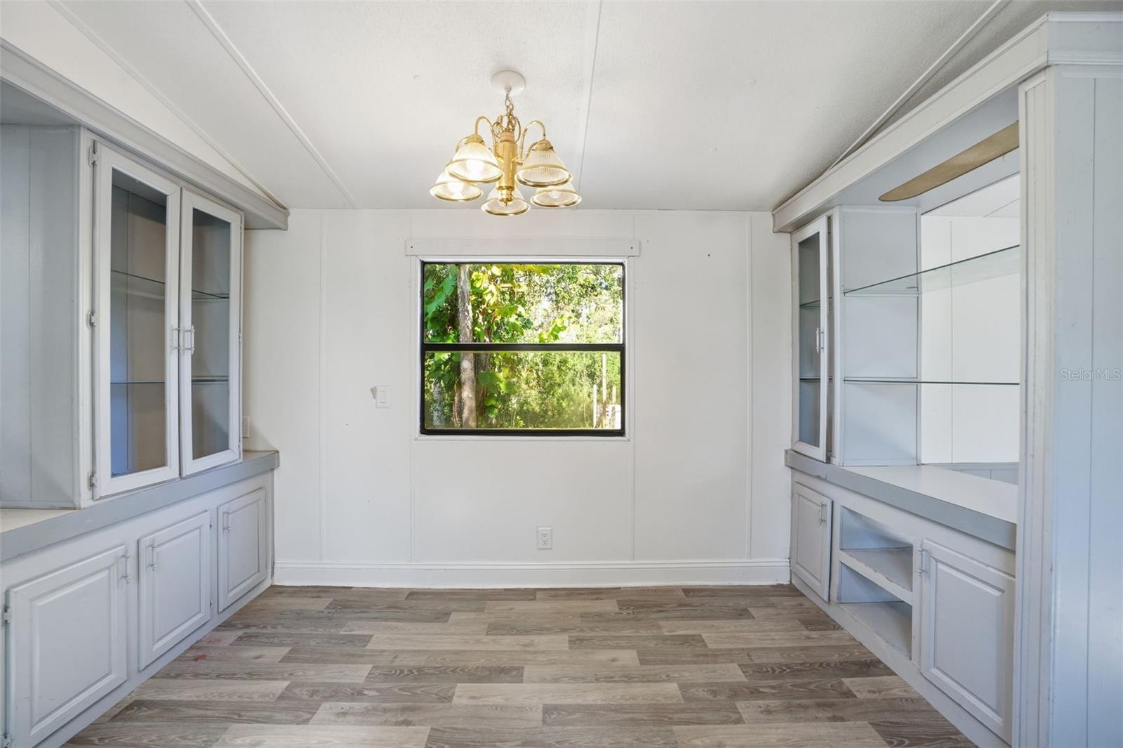 COVINGTONS - Residential