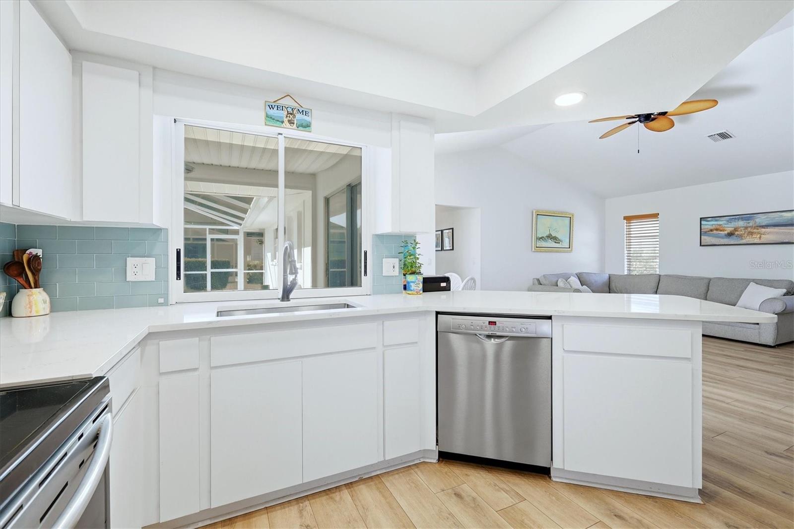 GULF VIEW ESTATES - Residential