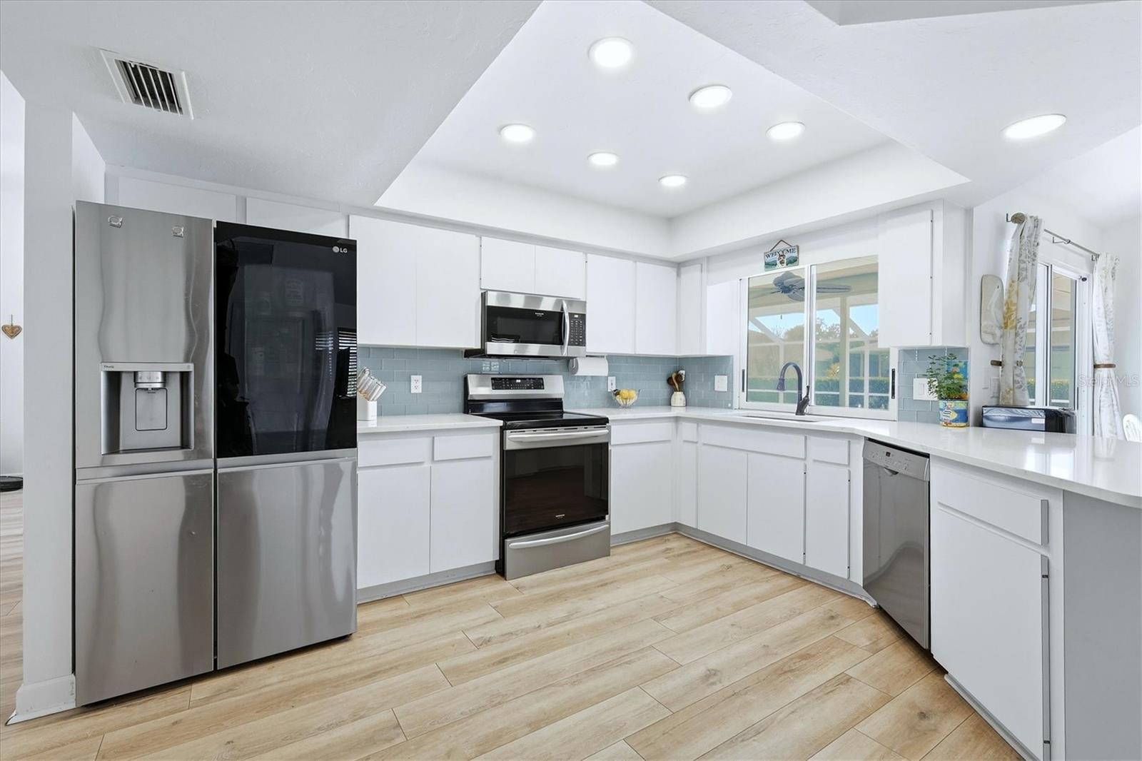 GULF VIEW ESTATES - Residential