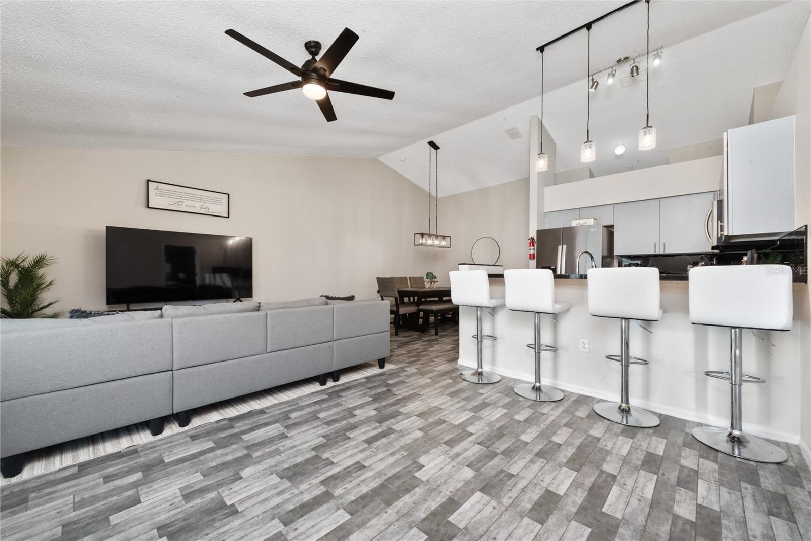 JADE EAST UNIT 2 - Residential