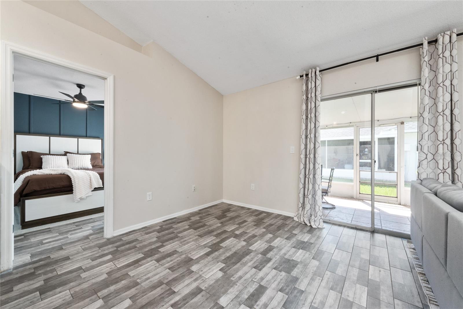 JADE EAST UNIT 2 - Residential