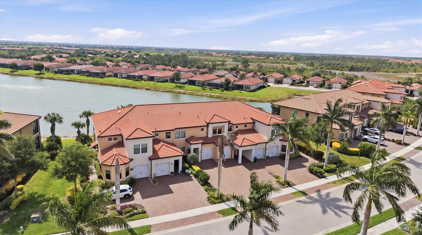 BANBURY AT SARASOTA NATIONAL S - Residential