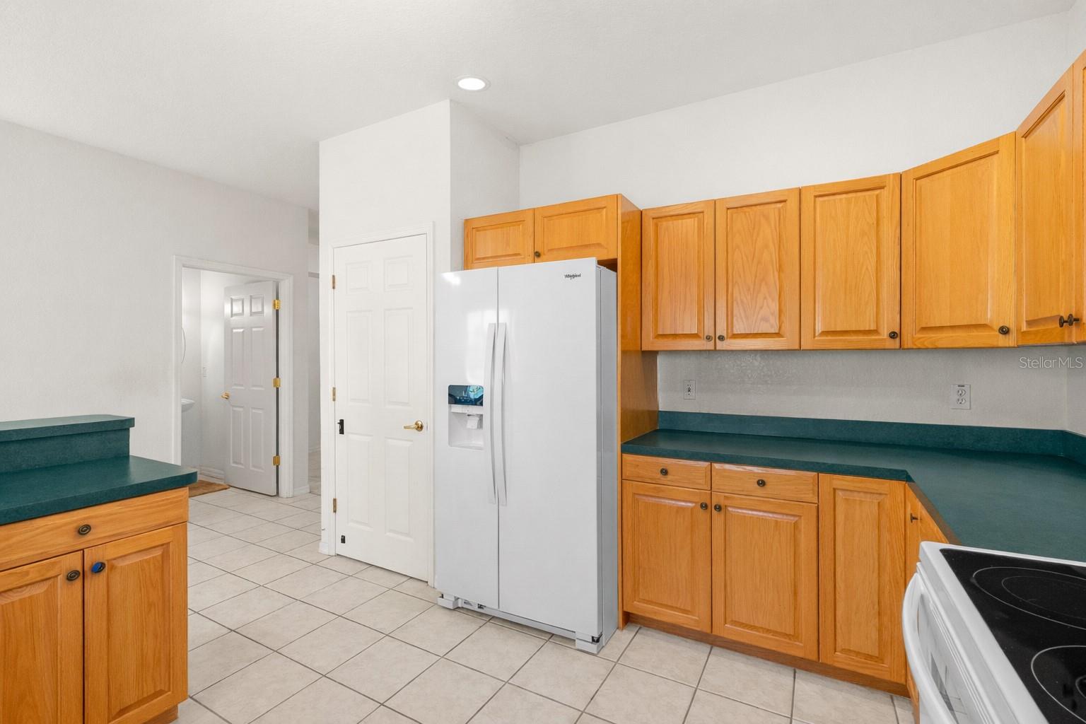 LONE PALM BEACH CONDO - Residential