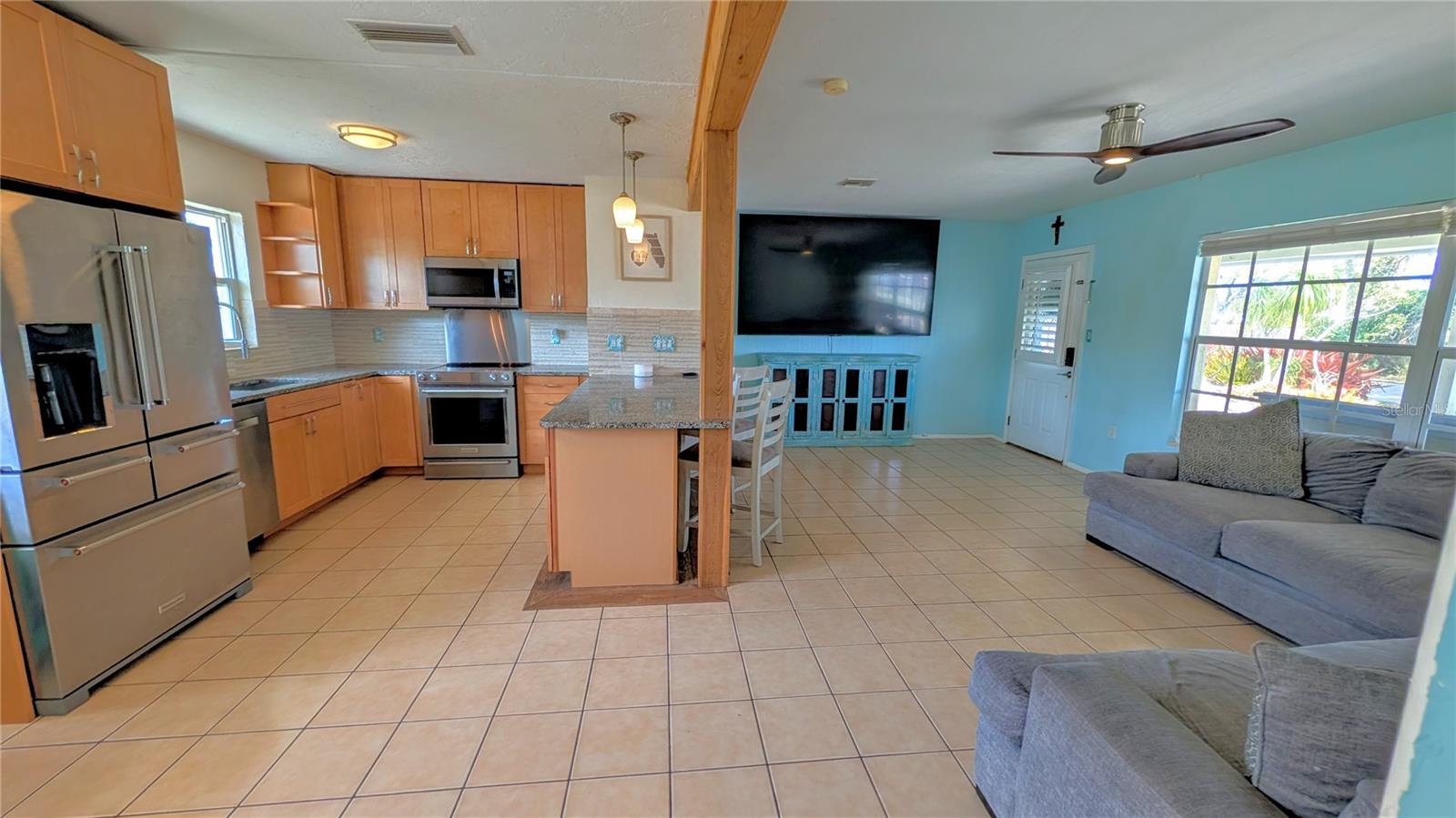 EAST VENICE - Residential