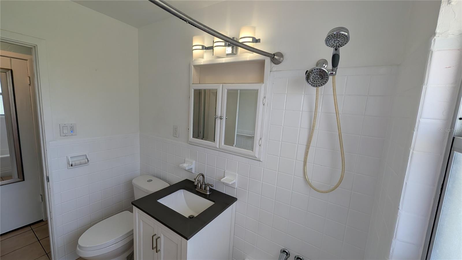 EAST VENICE - Residential