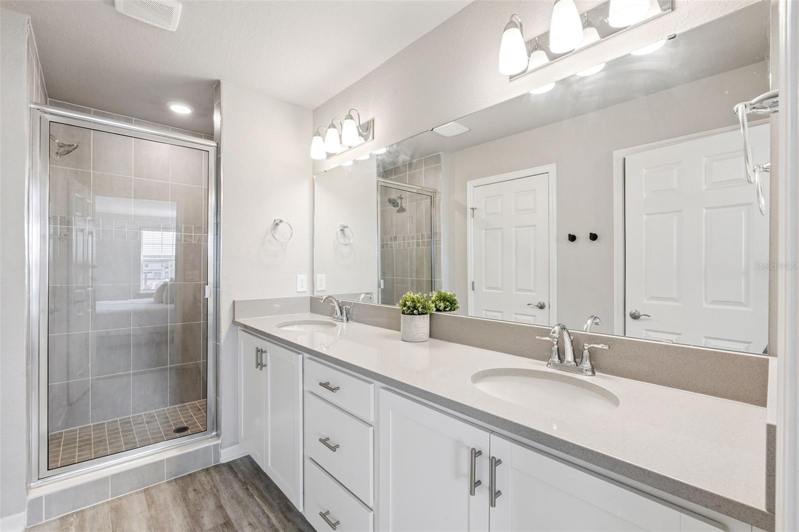 THE CROSSINGS PH 2 - Residential