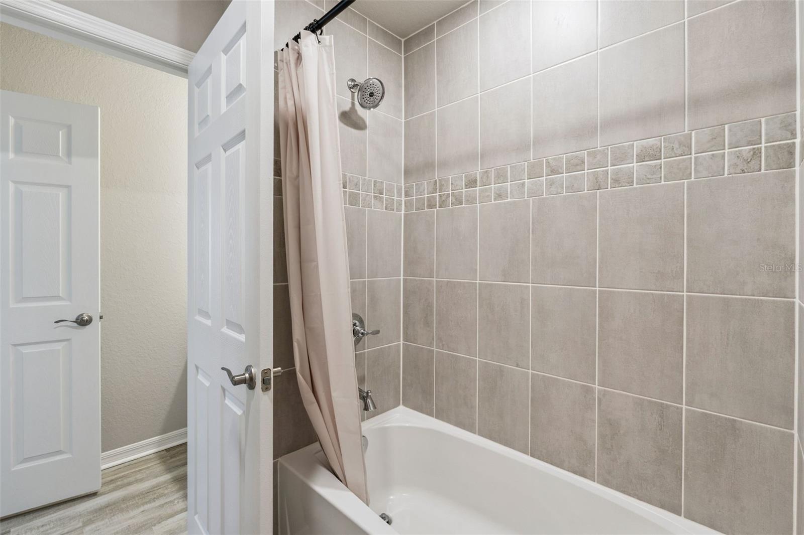 THE CROSSINGS PH 2 - Residential