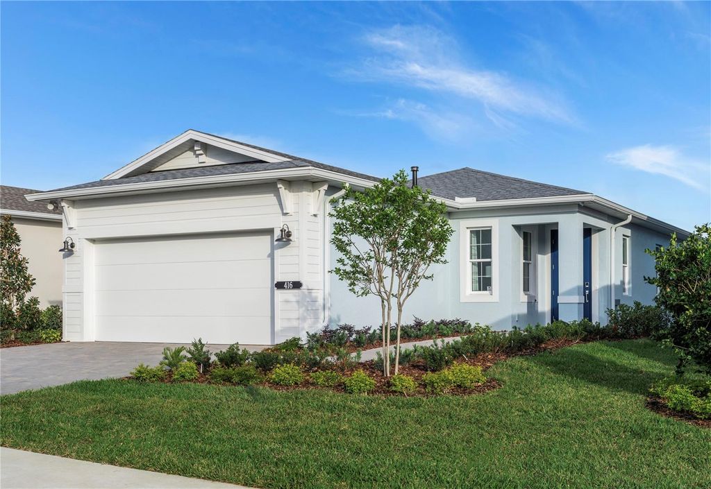 Photo of 924 Club Cresswind Drive, Lady Lake, FL 32159 (MLS # W7882908)