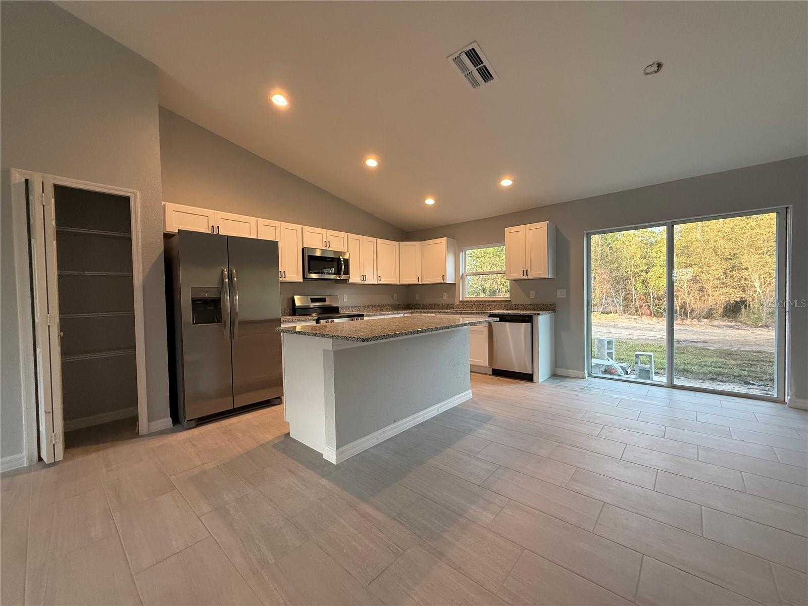 SILVER SPRINGS SHORES UNIT 34 - Residential