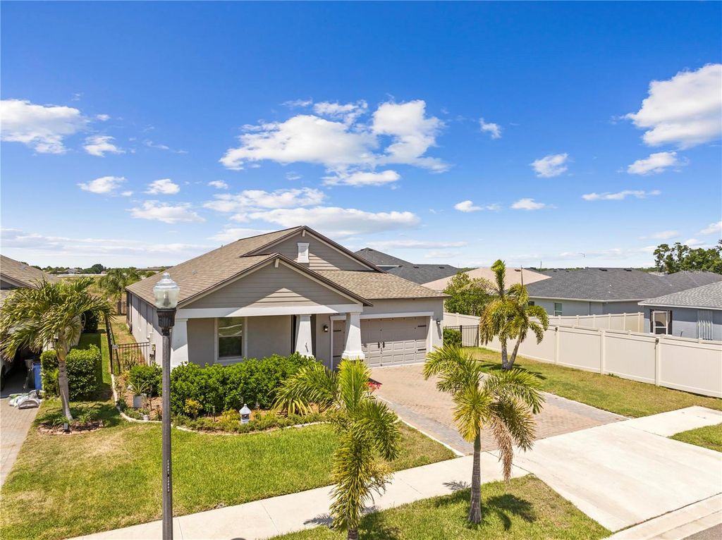 Photo of 11506 Freshwater Ridge Drive, Riverview, FL 33569 (MLS # TB8376606)