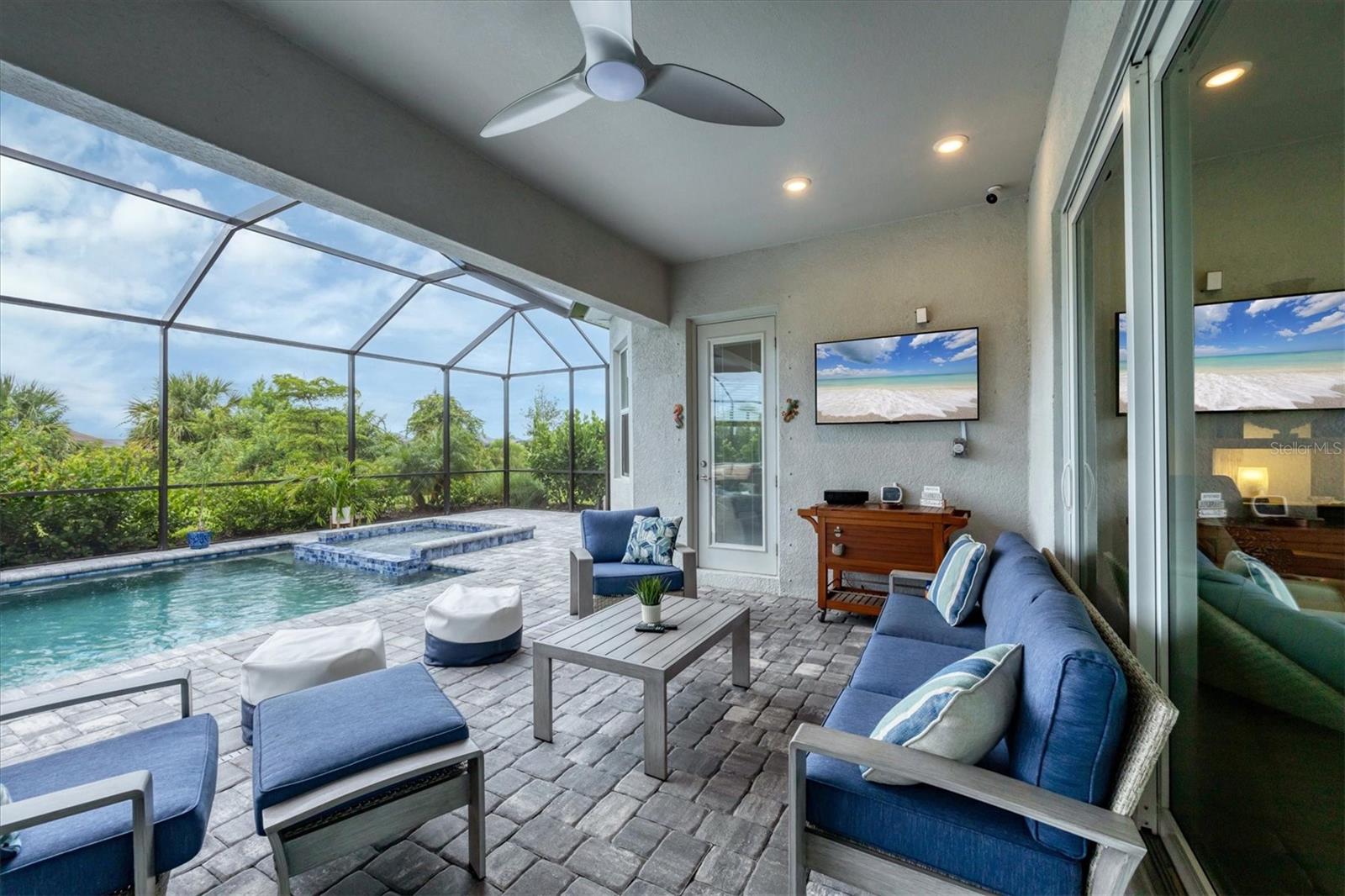 WELLEN PARK GOLF & COUNTRY CLUB - Residential