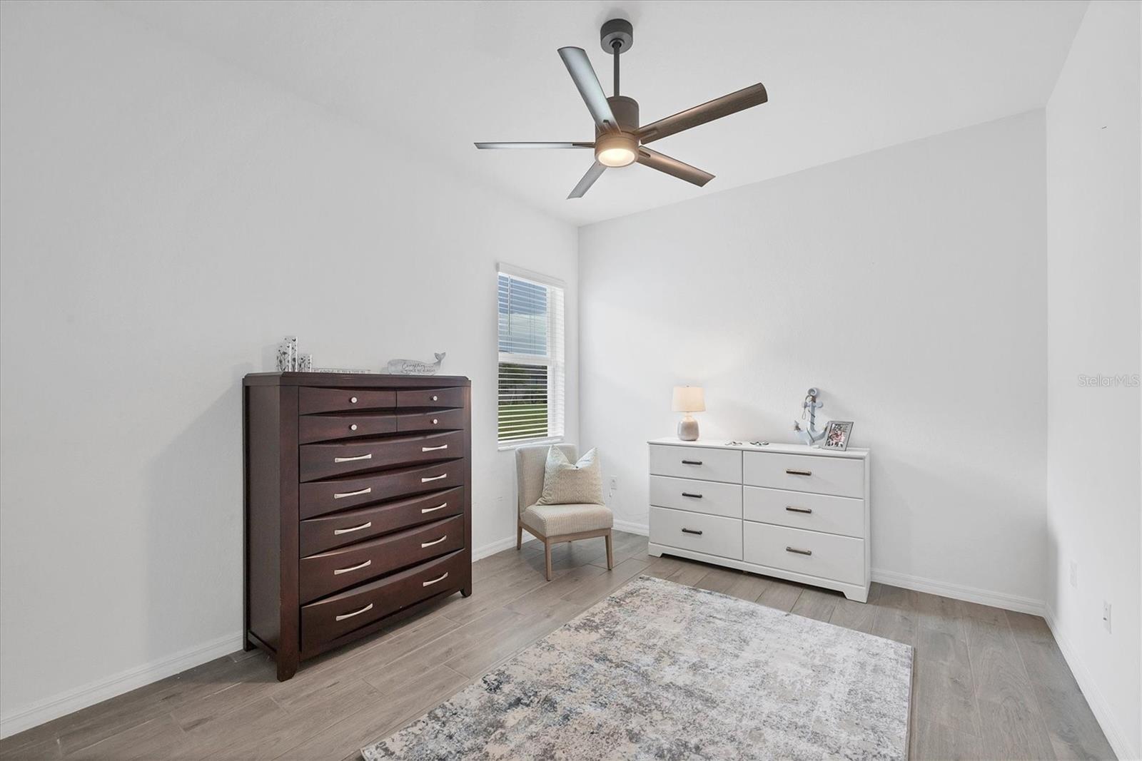 WELLEN PARK GOLF & COUNTRY CLUB - Residential