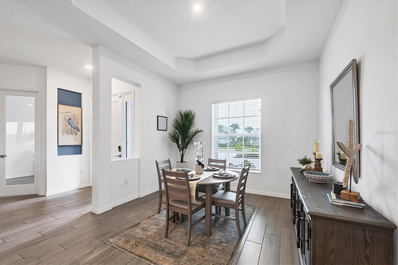 WELLEN PARK GOLF & COUNTRY CLUB - Residential