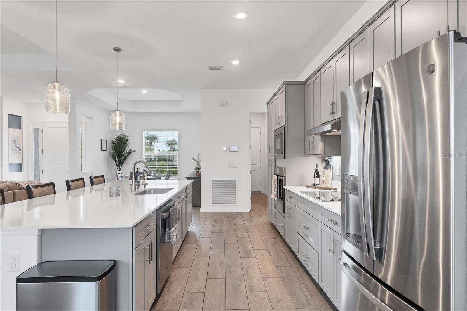WELLEN PARK GOLF & COUNTRY CLUB - Residential