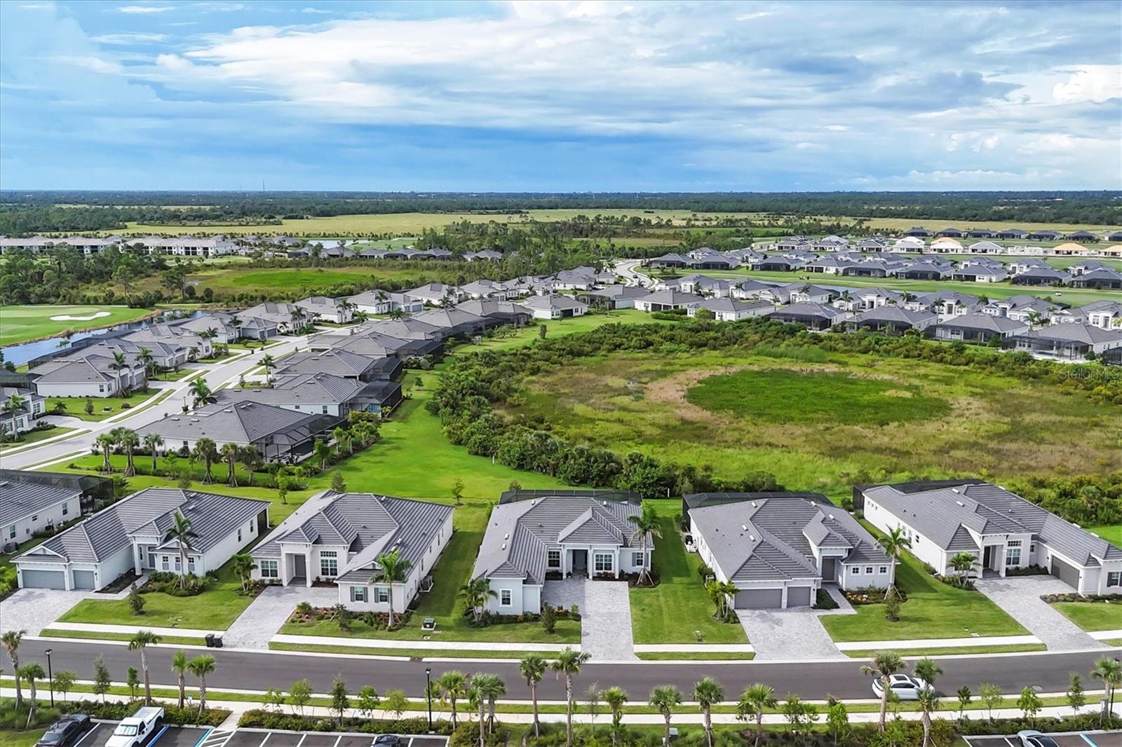 WELLEN PARK GOLF & COUNTRY CLUB - Residential