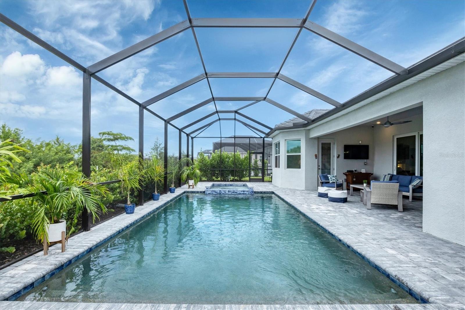 WELLEN PARK GOLF & COUNTRY CLUB - Residential