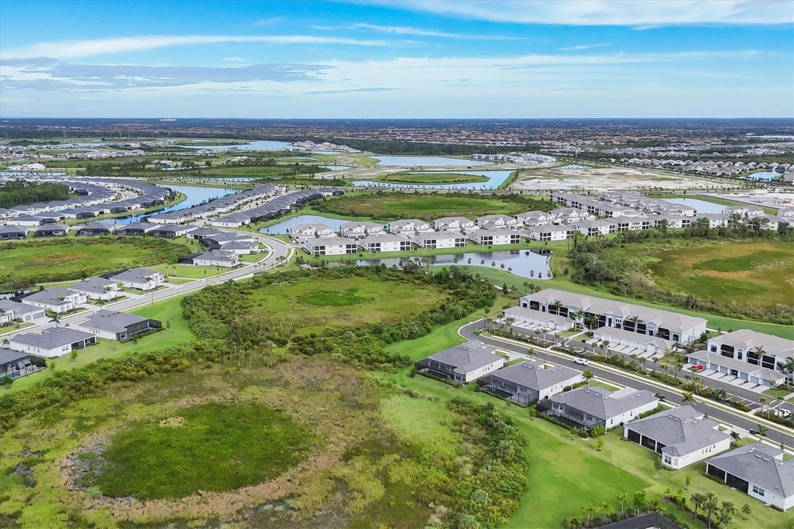 WELLEN PARK GOLF & COUNTRY CLUB - Residential