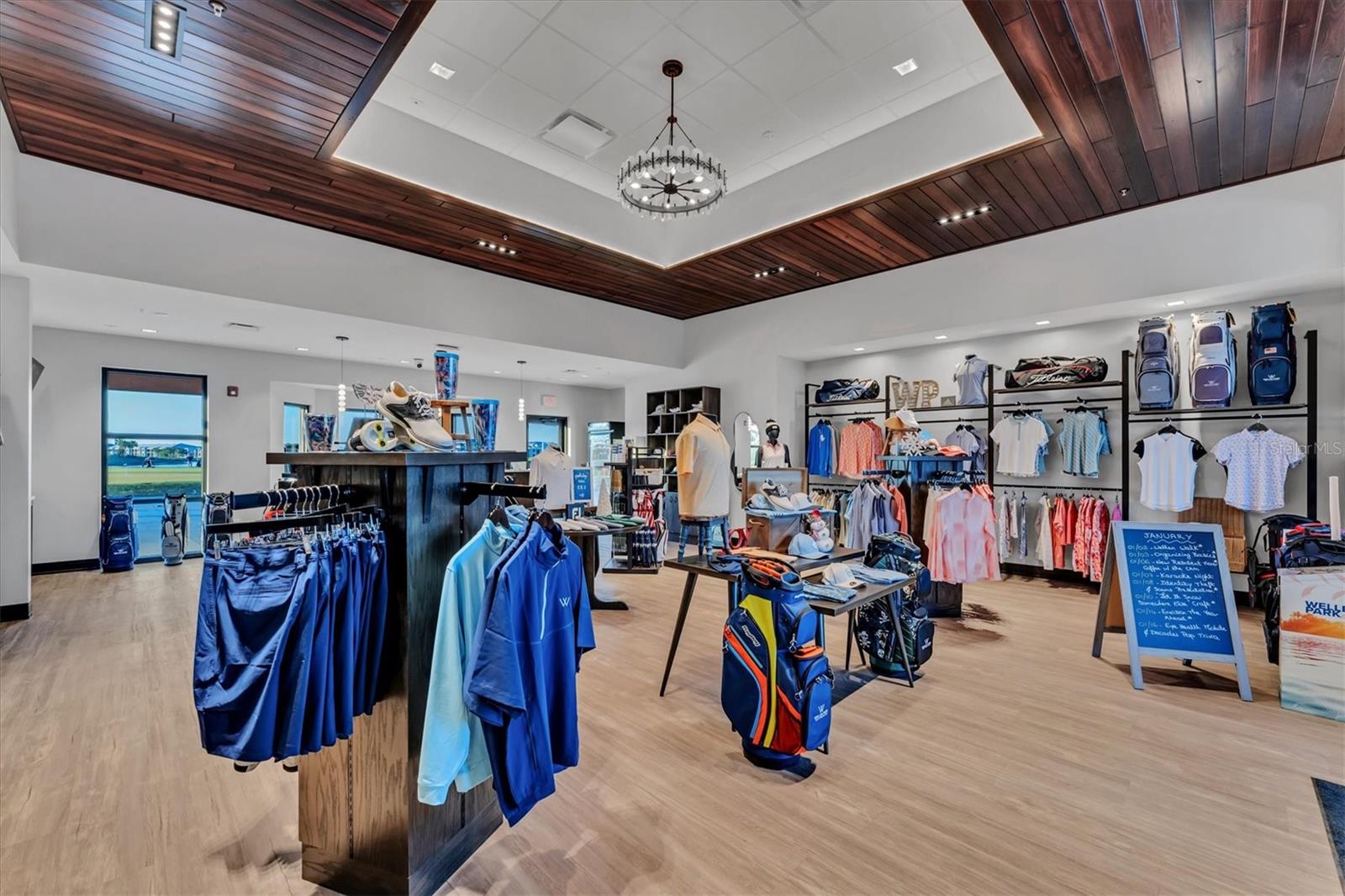 WELLEN PARK GOLF & COUNTRY CLUB - Residential