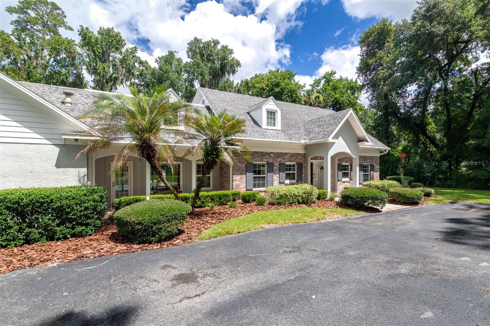2506 SW 9TH DRIVE