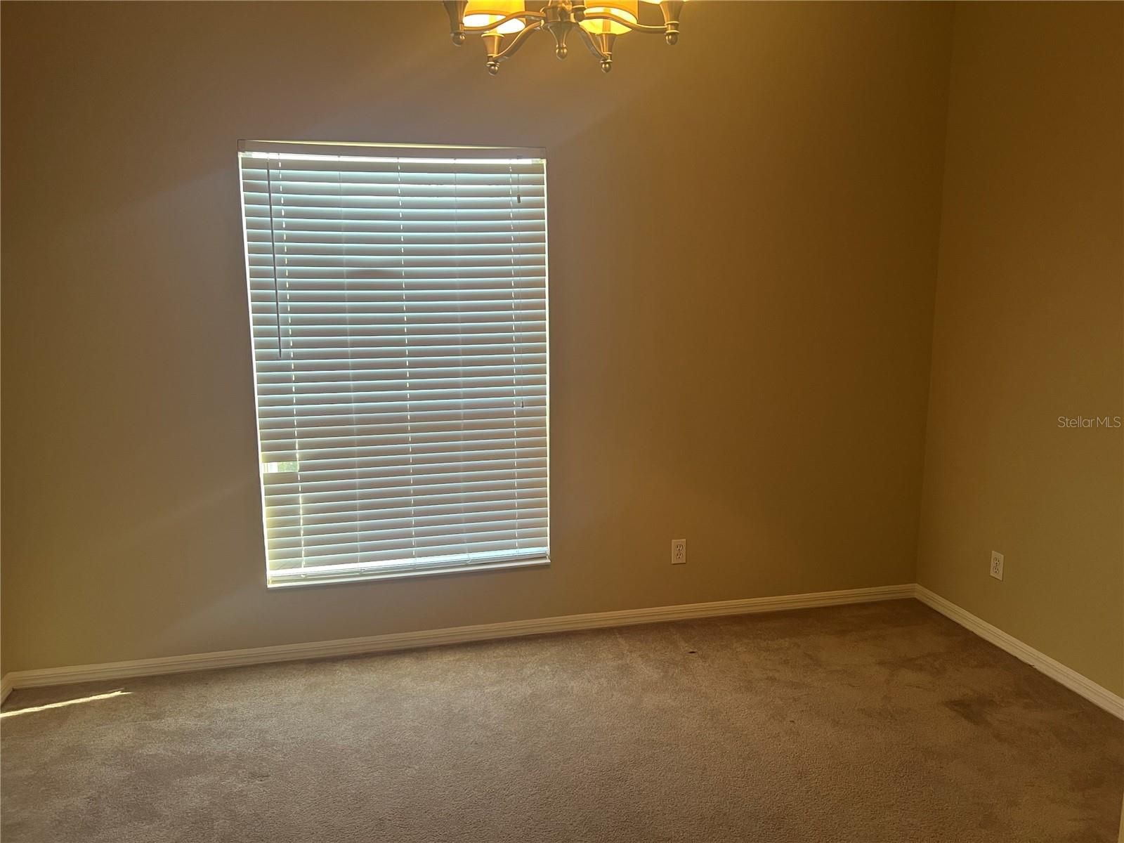 TRADITIONS PH 01 - Residential Lease