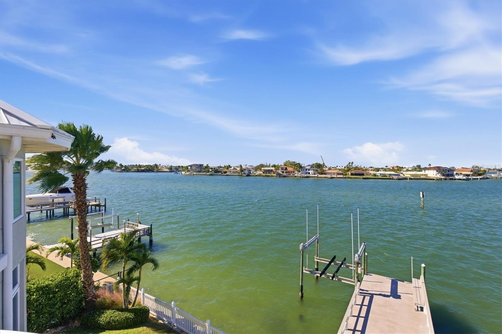 HARBOR BLUFFS SEC 4 - Residential