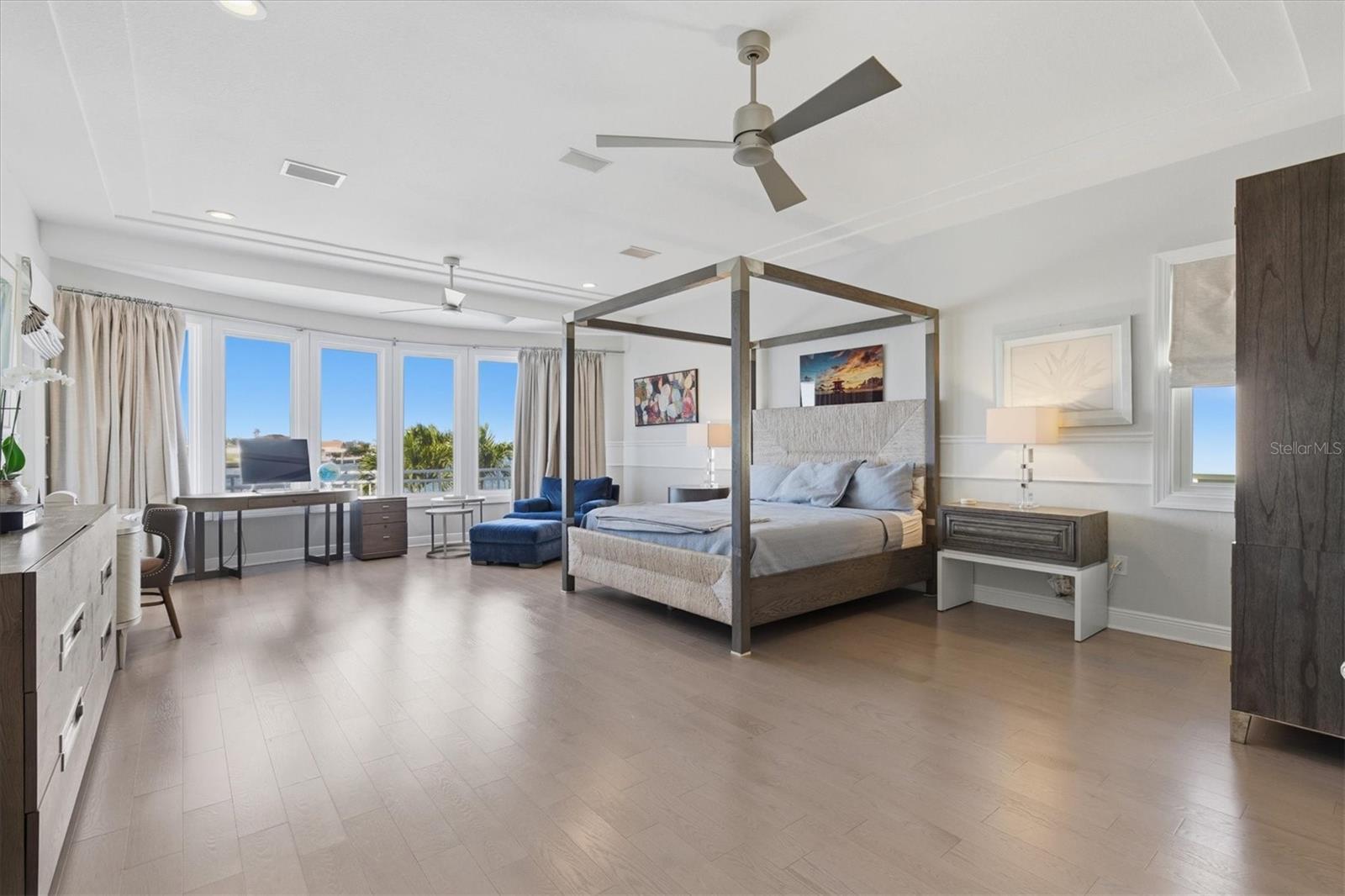 HARBOR BLUFFS SEC 4 - Residential