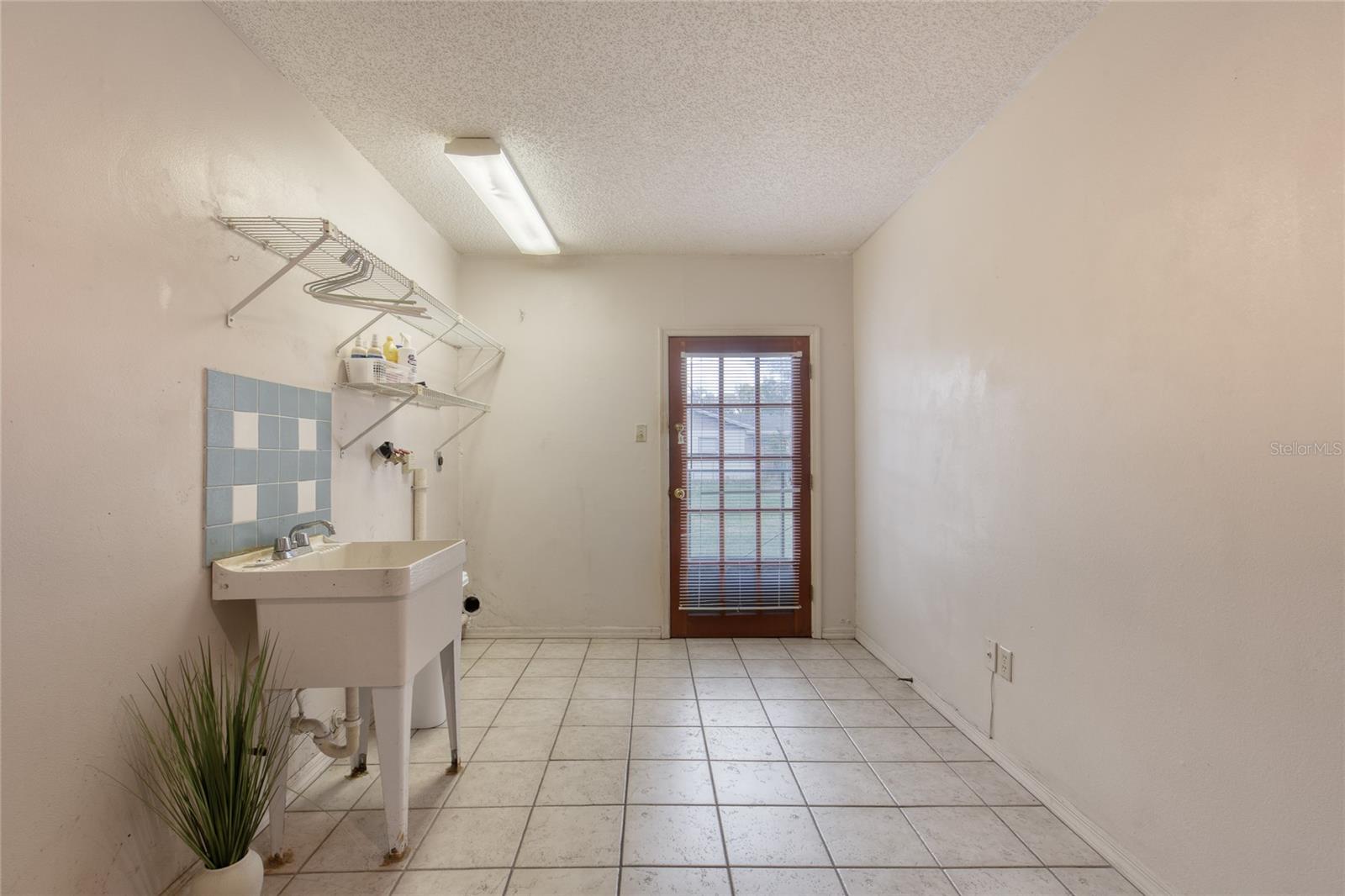 VENETIAN VILLAGE - Residential