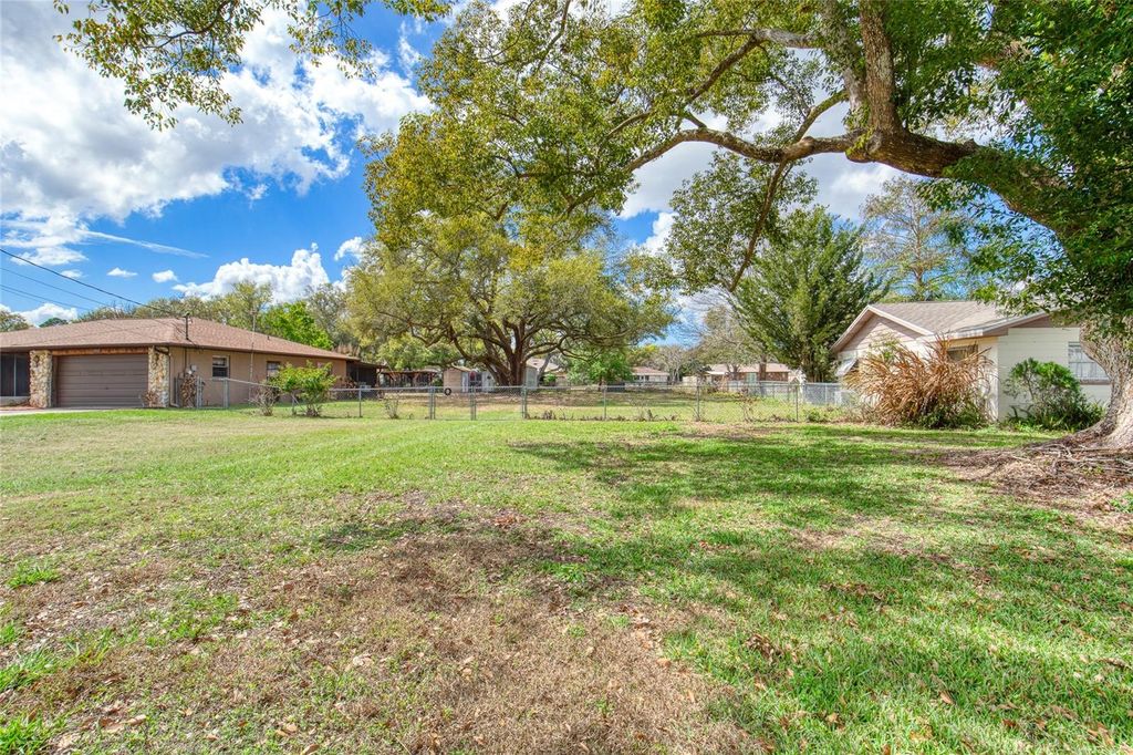 Photo of 27727 Lois Drive, Tavares, FL 32778 (MLS # V4947831)