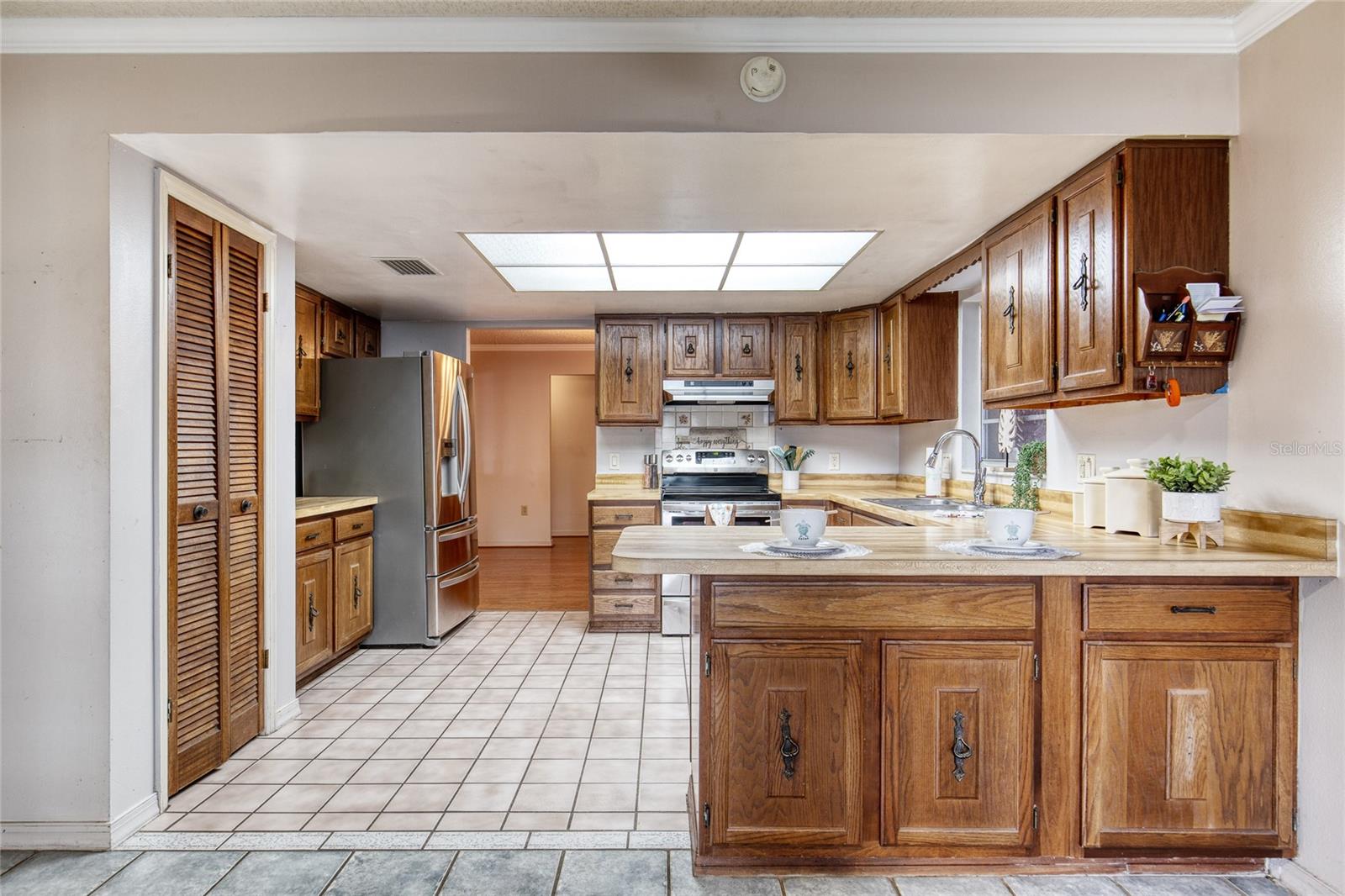 VENETIAN VILLAGE - Residential