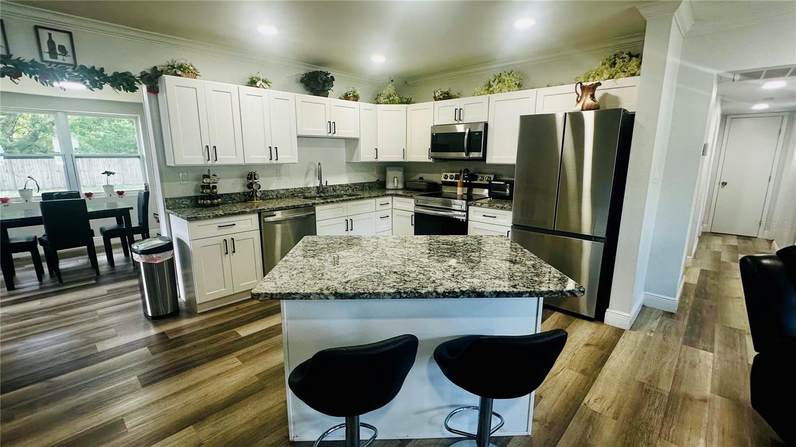 BEAR LAKE MANOR - Residential