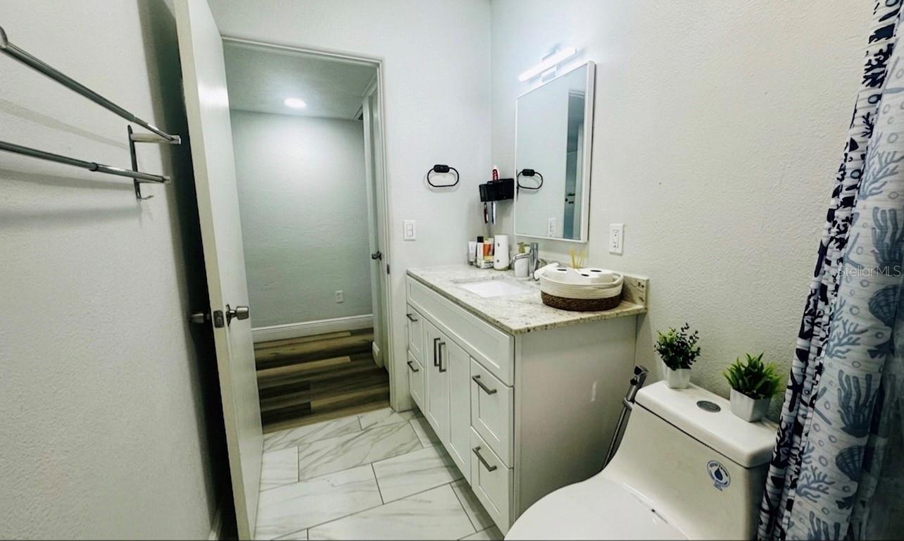 BEAR LAKE MANOR - Residential