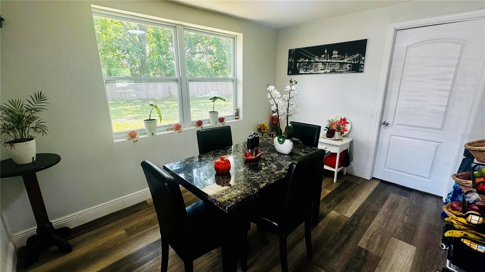 BEAR LAKE MANOR - Residential