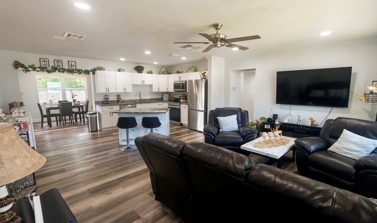 BEAR LAKE MANOR - Residential